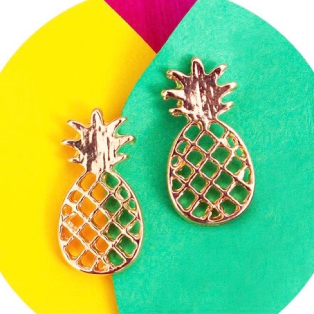 NEW! Marleylilly Gold Pineapple Stud Earrings